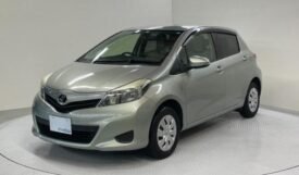 TOYOTA VITZ F