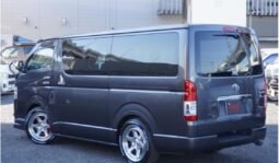 
										TOYOTA HIACE VAN SUPER GL DARK PRIME II full									