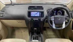 
										TOYOTA LAND CRUISER PRADO TX L full									