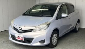 TOYOTA VITZ F