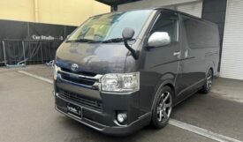 TOYOTA HIACE VAN LONG SUPER GL