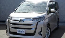 TOYOTA NOAH Z