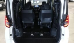 
										TOYOTA NOAH S-Z full									