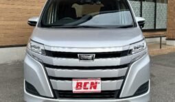 
										TOYOTA NOAH X full									