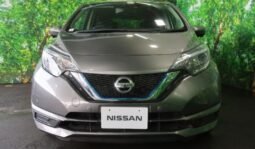 
										NISSAN NOTE e-POWER X full									