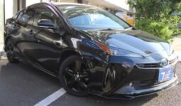 
										TOYOTA PRIUS A TOURING SELECTION BLACK EDITION full									