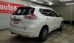 
										NISSAN X-TRAIL MODE PREMIER HYBRID full									