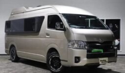 
										TOYOTA HIACE VAN full									