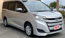 
										TOYOTA NOAH X full									