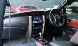 
										TOYOTA FORTUNER 2.8 full									