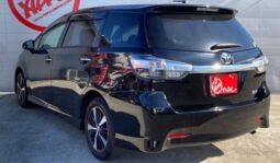 
										TOYOTA WISH 1.8S full									