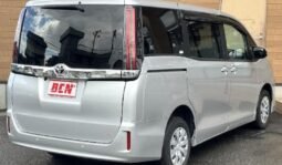 
										TOYOTA NOAH X full									