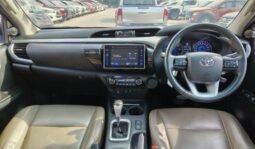 
										TOYOTA HILUX full									