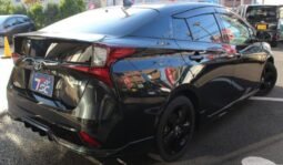 
										TOYOTA PRIUS A TOURING SELECTION BLACK EDITION full									