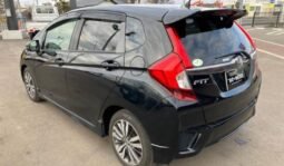 
										HONDA FIT RS full									