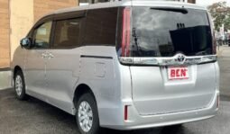 
										TOYOTA NOAH X full									