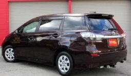 
										TOYOTA WISH 1.8X full									