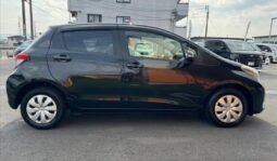 
										TOYOTA VITZ F SMILE EDITION full									