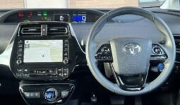 
										TOYOTA PRIUS S SAFETY PLUS II full									