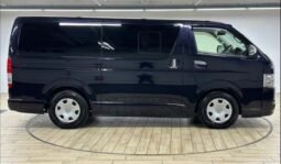 
										TOYOTA HIACE VAN SUPER GL DARK PRIME full									