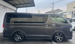 
										TOYOTA HIACE VAN LONG SUPER GL full									