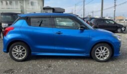 
										SUZUKI SWIFT RS full									