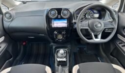 
										NISSAN NOTE e-POWER X full									