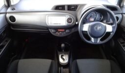 
										TOYOTA VITZ F SMILE EDITION full									